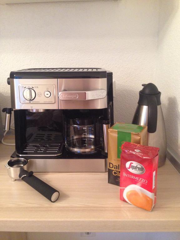 Guest Appartements Mit 2 Getrennten Schlafzimmern Fuer 4 Personen 24H Check In Aalen Buitenkant foto