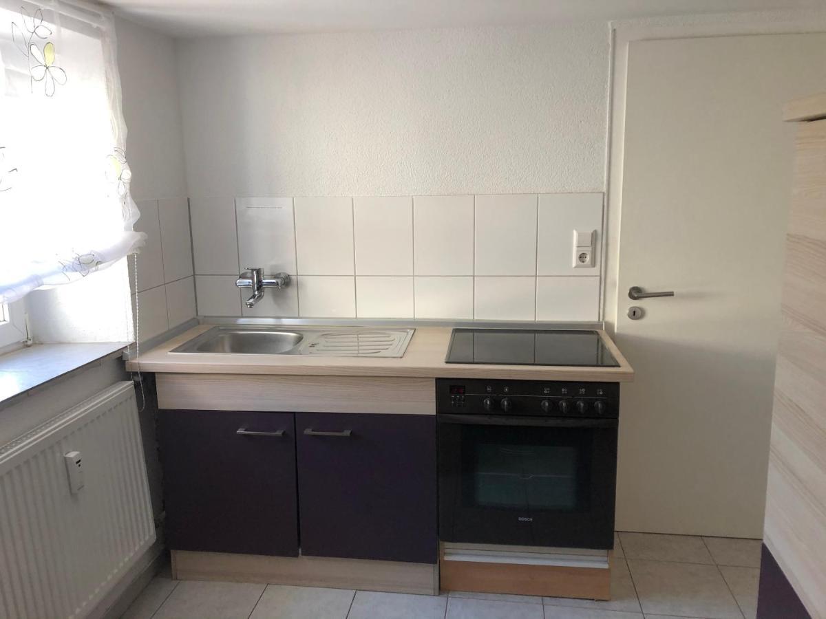 Guest Appartements Mit 2 Getrennten Schlafzimmern Fuer 4 Personen 24H Check In Aalen Buitenkant foto